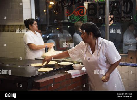 Women make hand made tortillas at the Old Town Mexican Cafe, Old Town ...