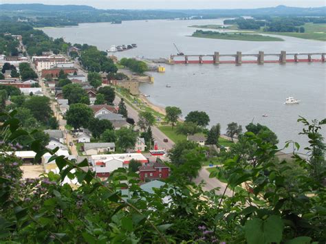 These Mississippi River Towns Have the Best Riverfronts