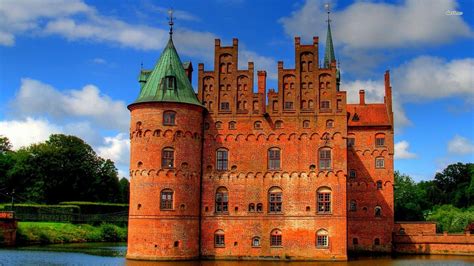 Egeskov Castle, Denmark. | Castle, Beautiful castles, Around the worlds