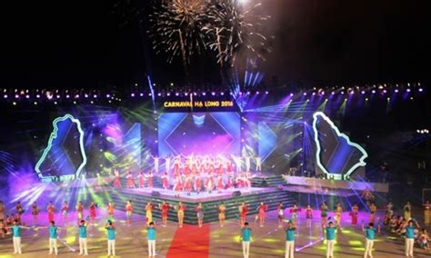 Ha Long Carnival to open with a low-altitude fireworks display - Quang ...