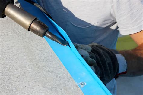 How To Use a Plastic Welder - Pro Welder Guide