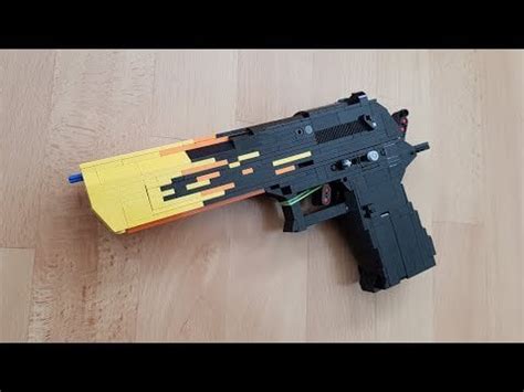 How to build a rubber band gun : lego