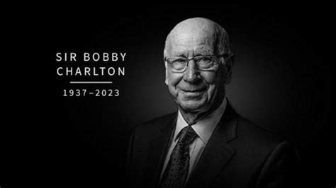 Legenda MU Sir Bobby Charlton Meninggal Dunia