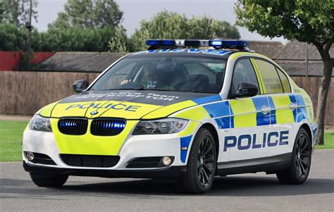 UK Criminals Delight: New BMW Police Cars Unveiled