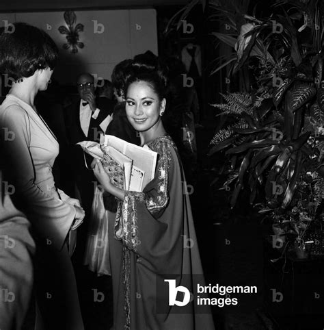 Ratna Sari Dewi Sukarno at the 75th birthday of Maxim's Restaurant, Paris, 19 October 1968 (photo)