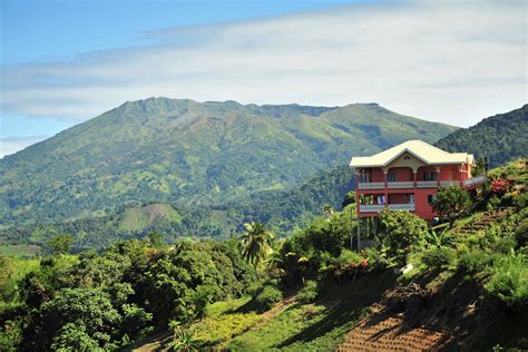 Volcano Erupts on Island of St. Vincent and the Grenadines - The New York Times