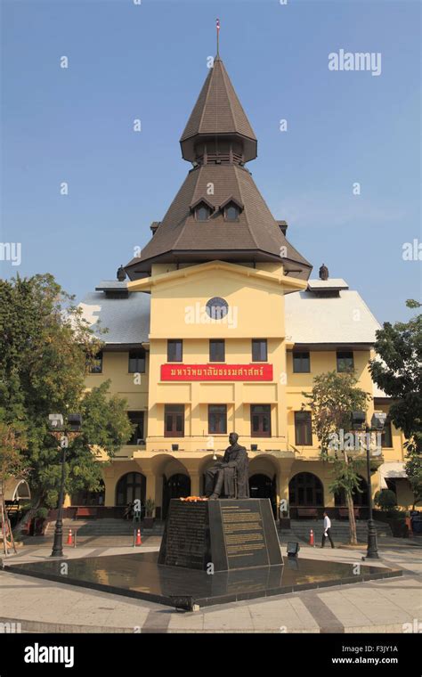 Thailand, Bangkok, Thammasat University, Pridi Court Stock Photo - Alamy