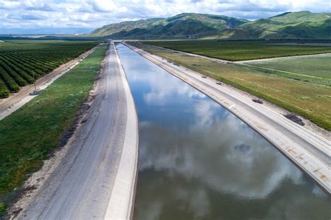 California Aqueduct in Kern County, California - Public Policy Institute of California