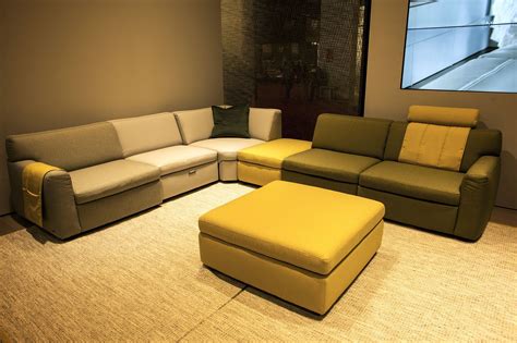 20 Modern Modular Sofas and Sectionals Ushering in Decorating Ease