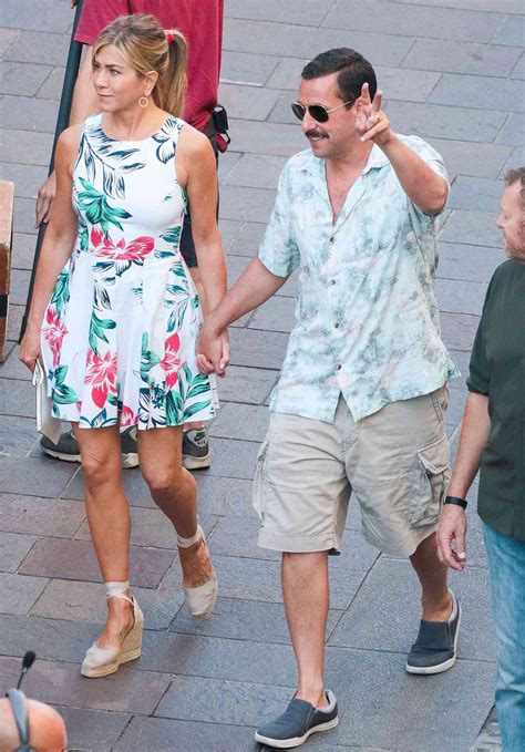 Jennifer Aniston, Adam Sandler Hold Hands While Filming | PEOPLE.com