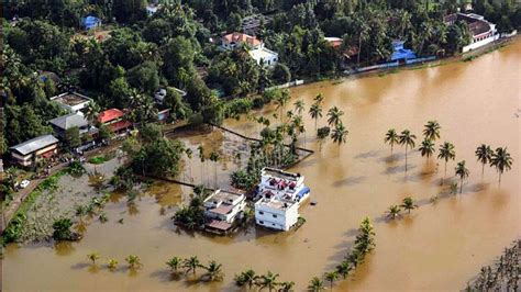 Kerala Floods: Centre announces Rs 100 cr immediate relief