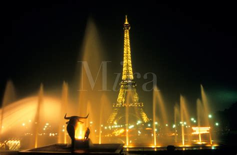 Paris: Paris France at Night