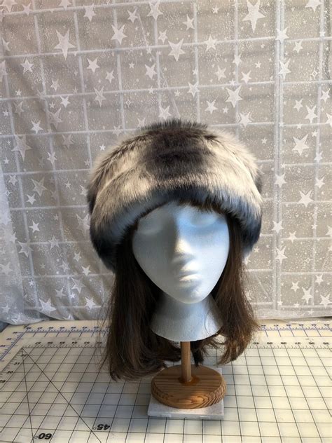 Gray Chinchilla Fur Hat Women's Winter Hat Fur Pillbox | Etsy