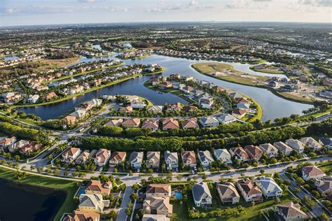 Your Guide to the Best Neighborhoods in Tampa - New Legacy Homes Tampa