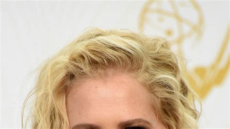 Amy Schumer Wore Red Lipstick for the First Time and It Was Amazing ...