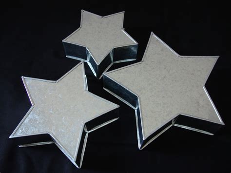 Star Cake Pan. Wilton 2105-6185 Star-Shaped Cake Pan.