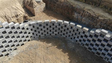 Bosun Robust Retaining Wall Block - Superior Strength - Cost Effective