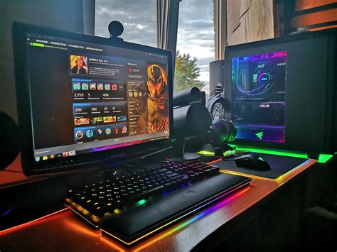 Almost Full Razer Setup! | Razer Insider