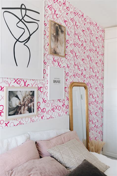 Details 83+ pink room wallpaper - 3tdesign.edu.vn