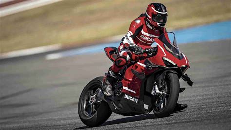 2020-ducati-panigale-v4-superleggera (15) | IAMABIKER - Everything ...