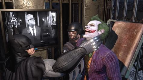 8 Reasons Why Batman: Arkham Asylum is Secretly a Horror Game - Prima Games