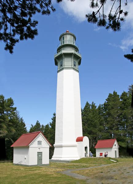 Grays Harbor (Westport) Lighthouse, Washington at Lighthousefriends.com