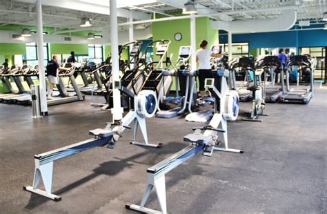 YMCA ALEXANDRIA - Updated December 2024 - 18 Photos & 52 Reviews - 420 ...