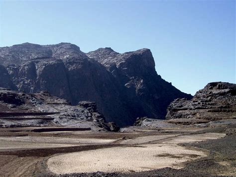 Jebel al Lawz, Yemen : Photos, Diagrams & Topos : SummitPost