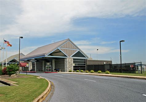 Hagerstown, MD - Hagerstown Airport Passenger Terminal | Flickr