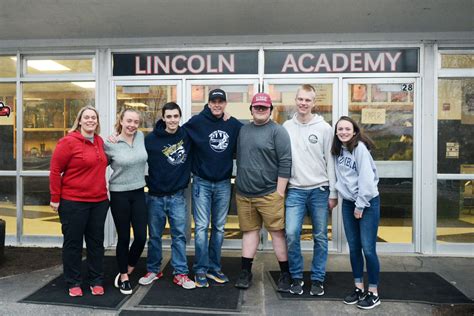 Comedian Bob Marley Helps LA Sophomores Raise Funds – Lincoln Academy