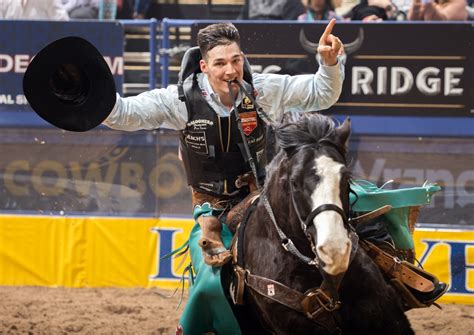 Jess Pope repeats with WNFR Bareback Average Title - Kirchmann Media Group