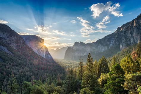 5 Reasons Yosemite Mariposa County Sunrise Hours are Worth Getting Up For | Discover Yosemite ...