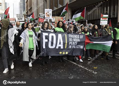 London December 2023 Thousands Attend Pro Palestinian Protest Pro ...