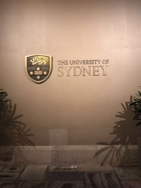 USYD Logos – MECO6925 Online Journalism