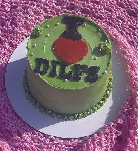 I ️ dilfs in 2021 | Cake, Desserts, Food