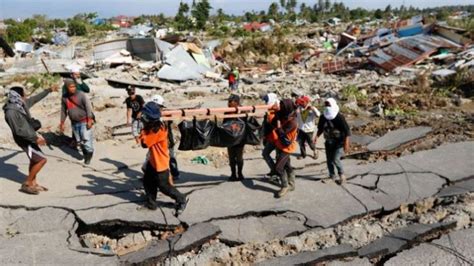 5 Arti Mimpi Bencana Alam Gempa Bumi, Tsunami Hingga Angin Kencang ...