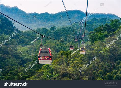 398 Maokong gondola Images, Stock Photos & Vectors | Shutterstock