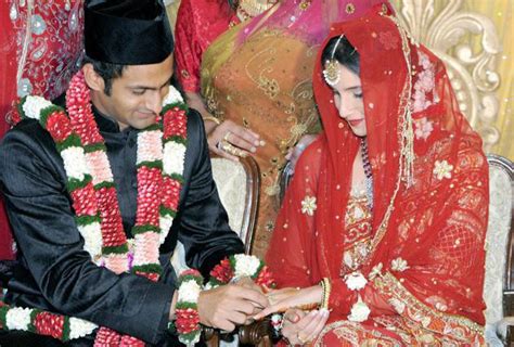 Memorable Nikah Pictures of Shoaib and Sania Mirza sania mirza and ...