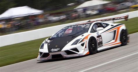 Become a Lamborghini racing driver for the weekend | TheGentlemanRacer.com