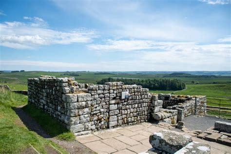 Explore Housesteads Roman Fort, London - A Historical Gem