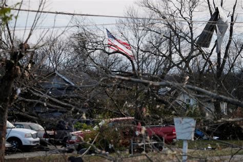 Tennessee looks to recovery after string of deadly tornadoes