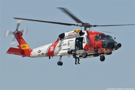 United States Coast Guard Sikorsky MH-60T Jayhawk (6027) | Photo 107822 ...