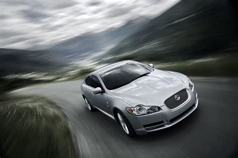 Driven: 2010 Jaguar XF Supercharged - Winding Road Magazine