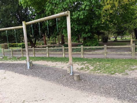 Hotham Park Playground, Bognor Regis, Hampshire - freeparks.co.uk