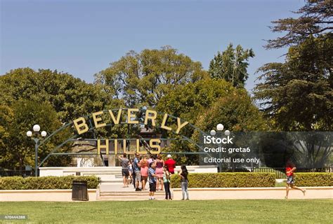 Beverly Hills Park In Los Angeles Stock Photo - Download Image Now ...