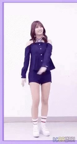 Twice Momo Dance GIF - Twice Momo Dance Dab - Discover & Share GIFs | Dab dance, Dancing gif ...