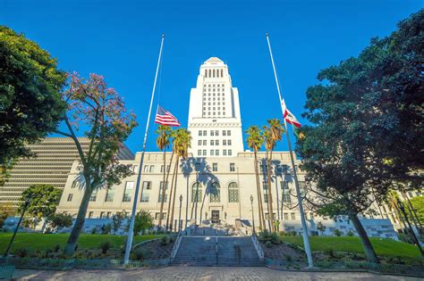 Los Angeles City Hall - Visit an Iconic LA Monument – Go Guides