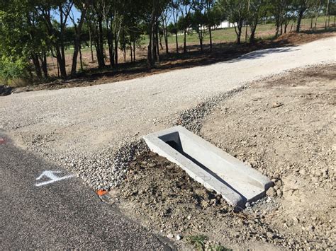 Culvert installation and drain pipes for rural properties, ranches, and farms. Calina, Prosper ...