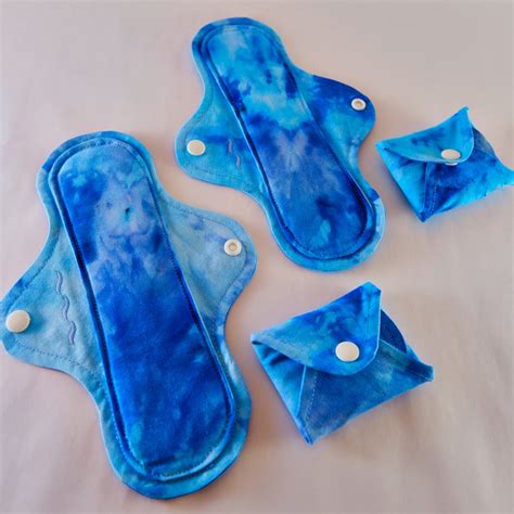 Reusable Cloth Pads Set By EvoGal | Convenient And Comfortable Periods