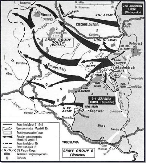 HISTORY IN IMAGES: Pictures Of War, History , WW2: The Eastern Front WW2: In Maps (Color)